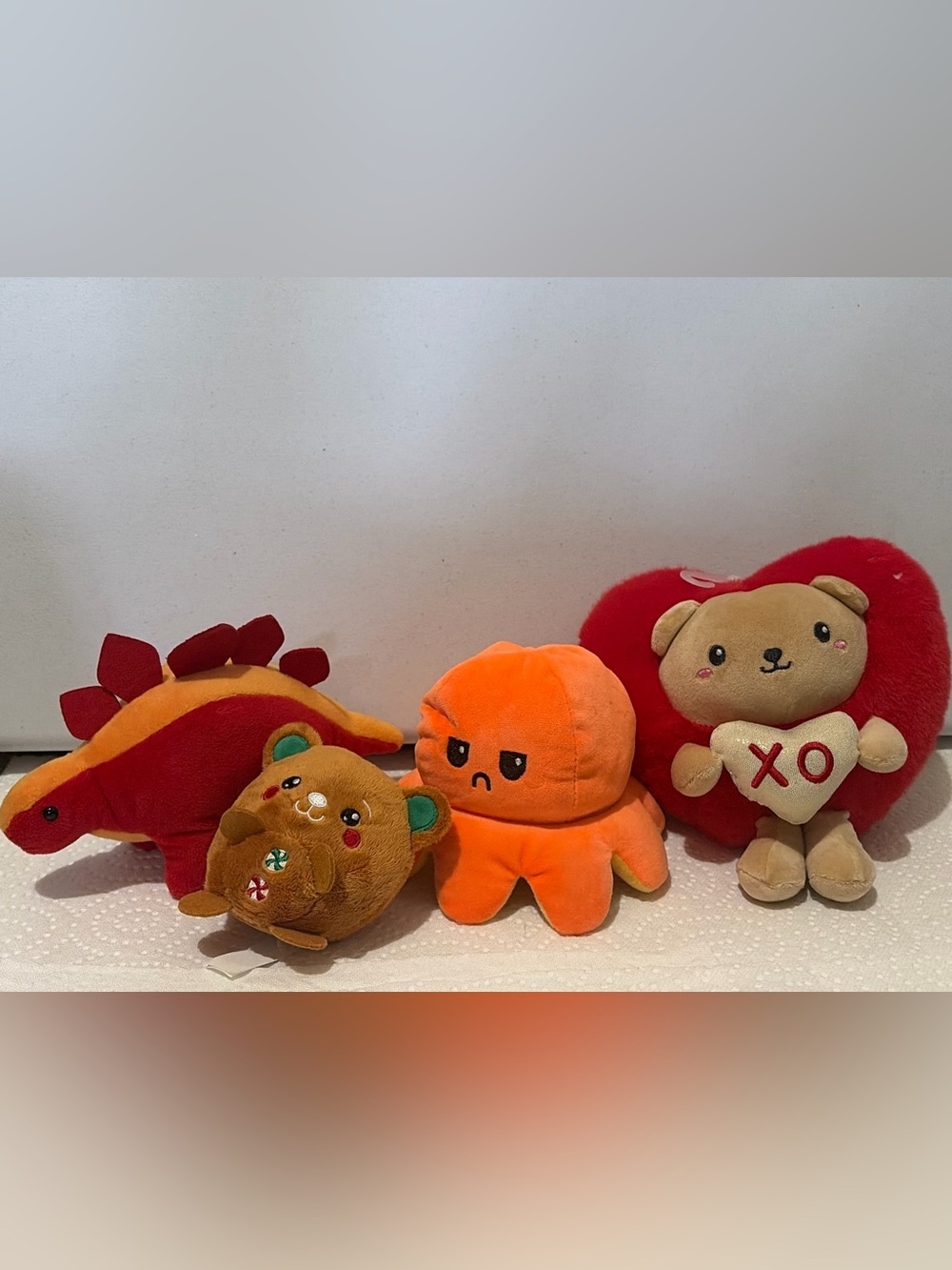 Random plush lot including build a bear mini plush